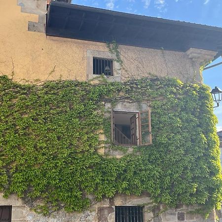 Apartamento Gaudi Comillas Zewnętrze zdjęcie